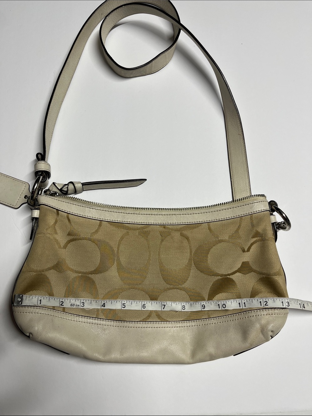 Coach Tan Signature Canvas Shoulder Bag with Cream Trim - Picture 8 of 9